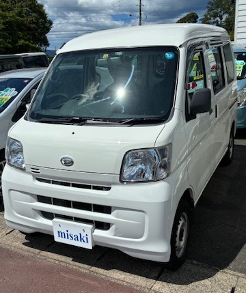 DAIHATSU　ハイゼットカーゴ